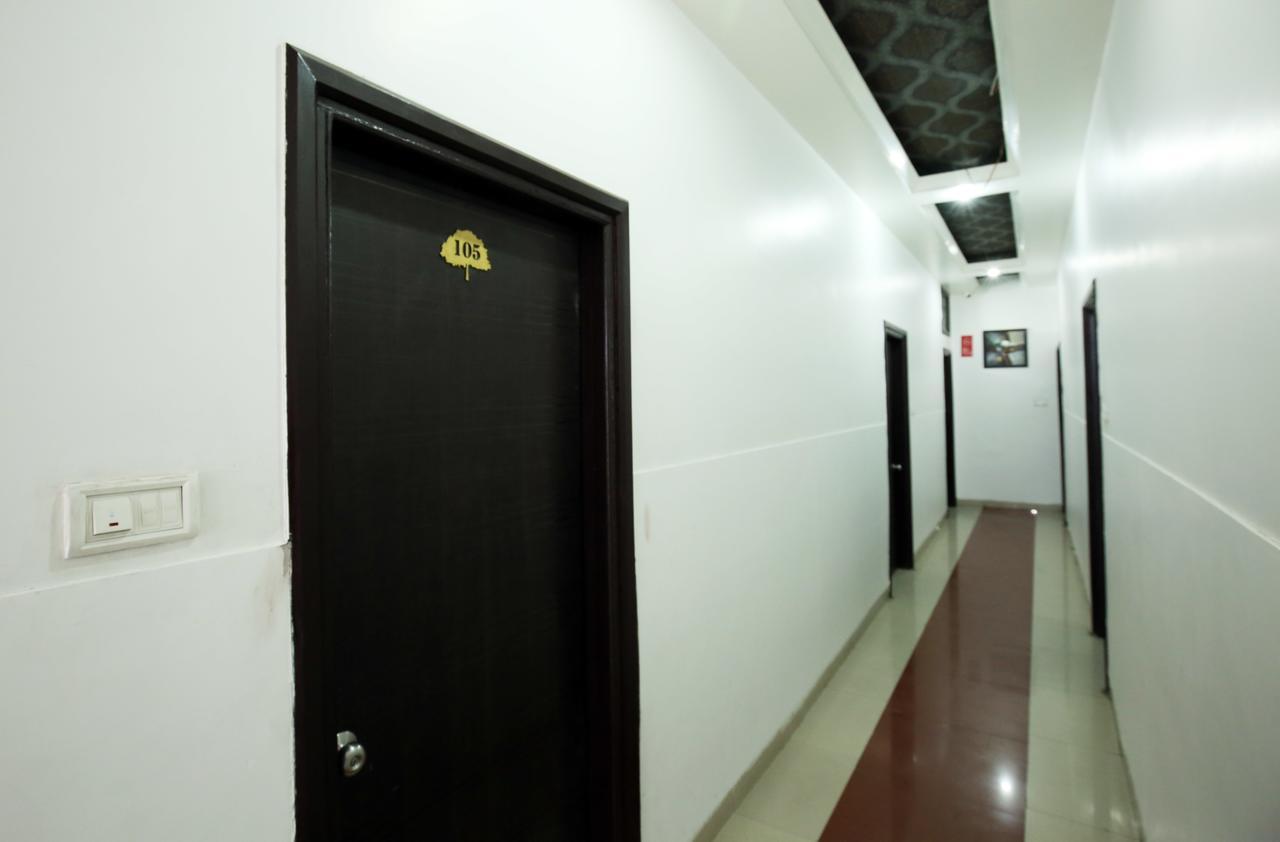 Hotel Mm Yellowuds Amritsar Exterior photo