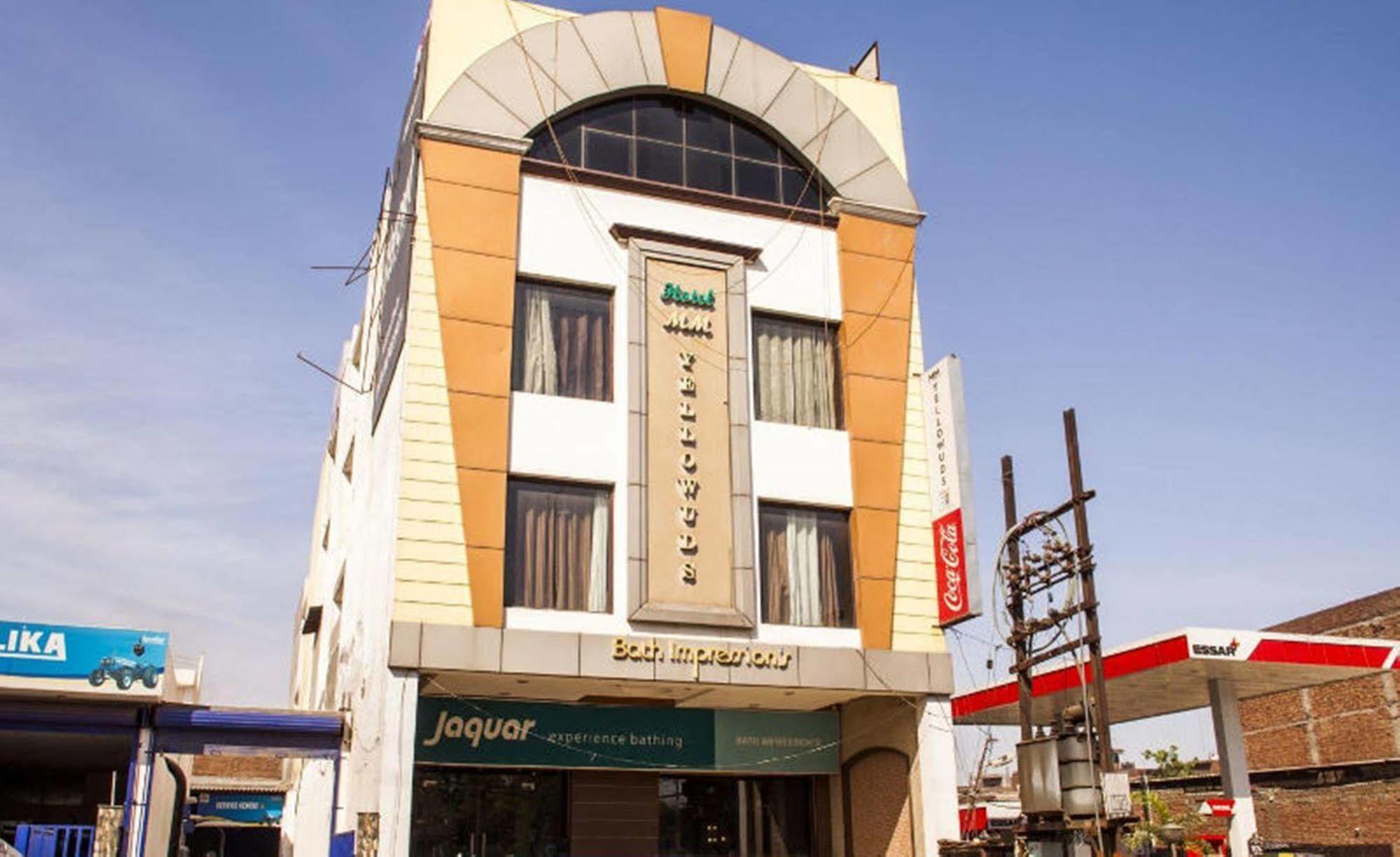 Hotel Mm Yellowuds Amritsar Exterior photo